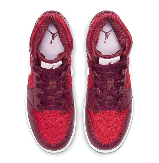 Nike Air Jordan 1 Mid SE Red Quilt (GS 7y)